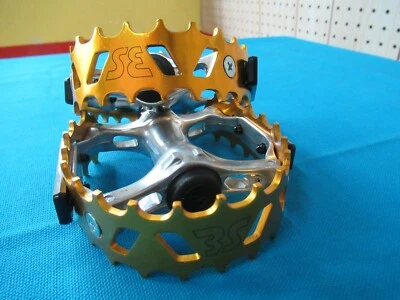 SE RACING SE Bikes BMX Gold / Silver Bear Trap Pedals 9/16" Set with Reflectors - New
