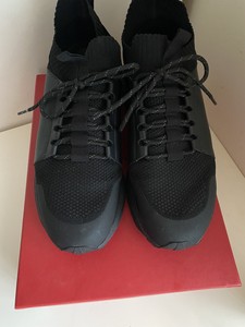 hugo boss mens black trainers