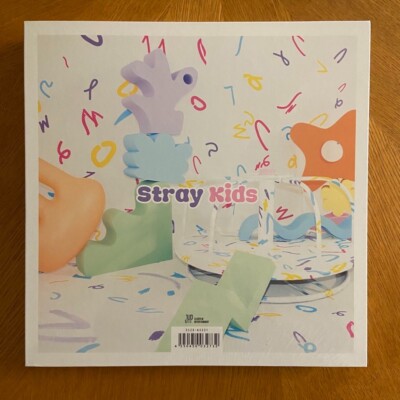 スキズJAPAN SEASON’S GREETINGS 2024 Air-ful Stray Kids JAPAN SEASON'S GREETINGS 2024 