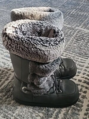 UGG Moon Boots Shearling Leather Winter Snow Boots Gray Women's Size 9