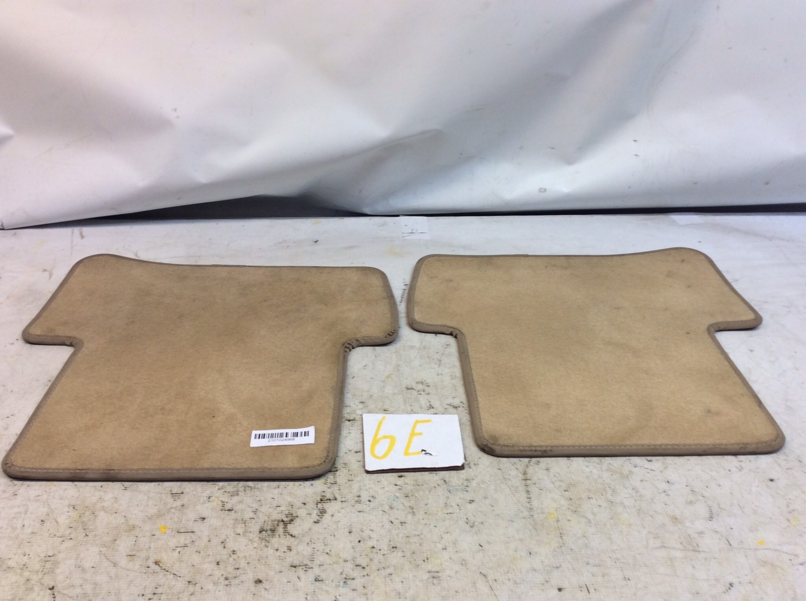 08 09 10 11 MERCEDES W204 C300 REAR RIGHT AND LEFT CARPET FLOOR CARPETS ...