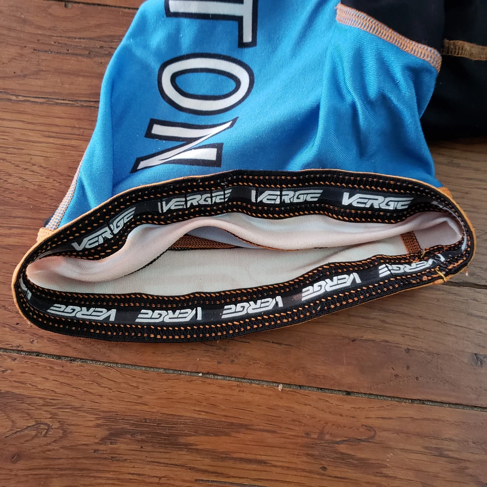 Culotte con tirantes de ciclismo pequeño Verge para hombre vintage Italia 5,5" 14" (6/10) S Boston Road Foto 4 de 4