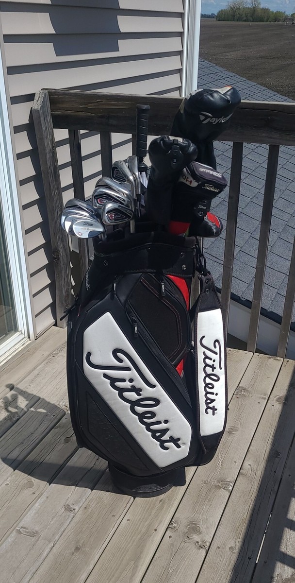 Titleist Midsize Tour Staff Bag - Black/White/Red | eBay Titleist Midsize Tour Staff Bag - Black/White/Red | eBay