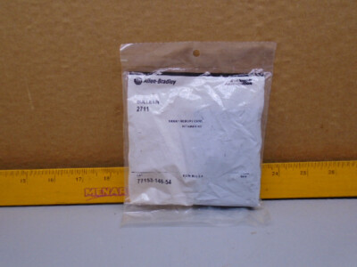New old Stock 77153-146-54 Allen Bradley 2711 Memory card retainer kit W39