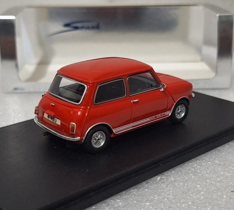 Mini 1275 GT 1969 Red 1:43 Spark S1504 EXTREMELY RARE!! - Image 2 of 4