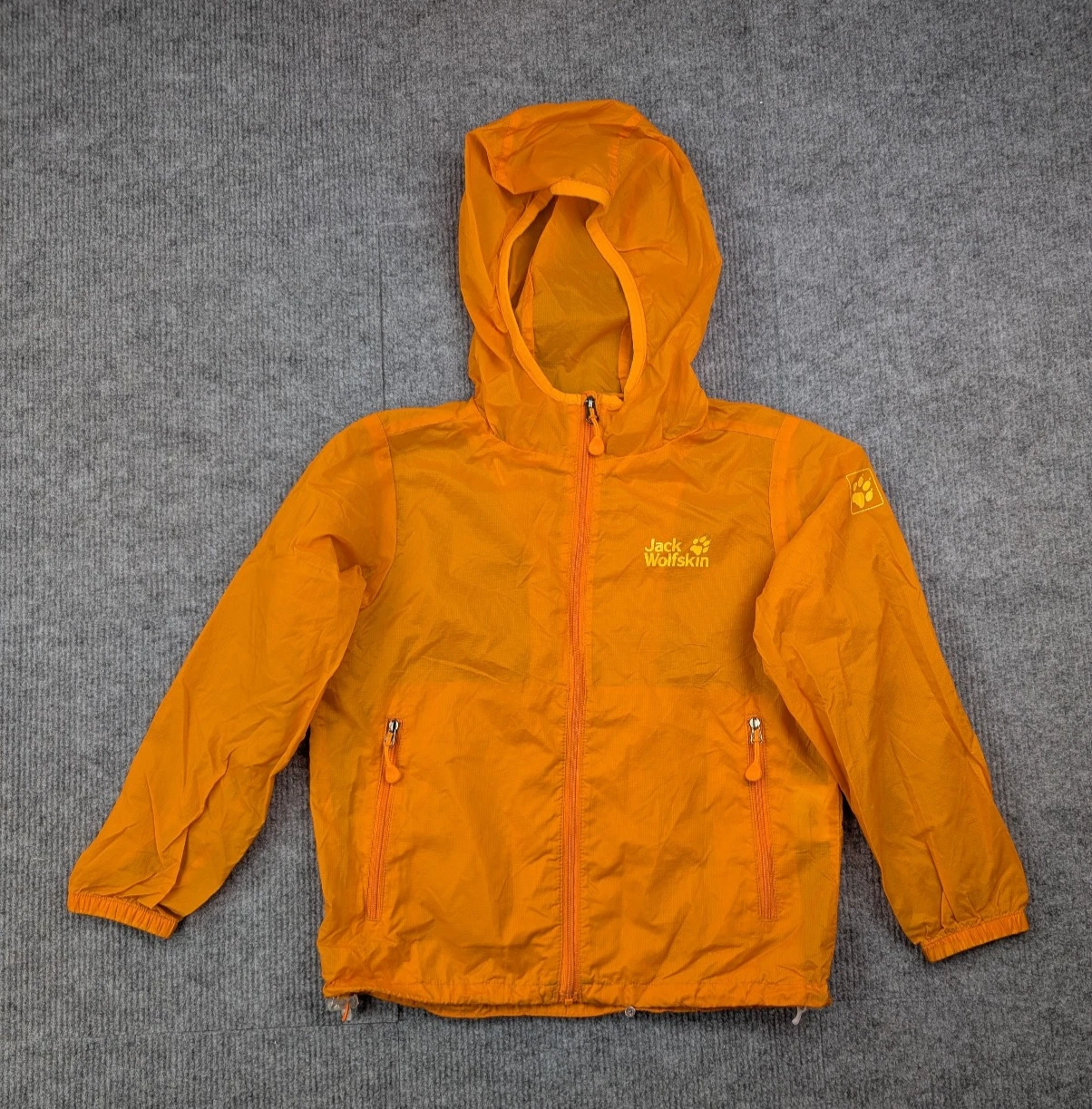 Jack Wolfskin Shell Rain Jacket Kids 120 US 6-7 Outdoors Lightweight Ripstop
Opens in a new window o