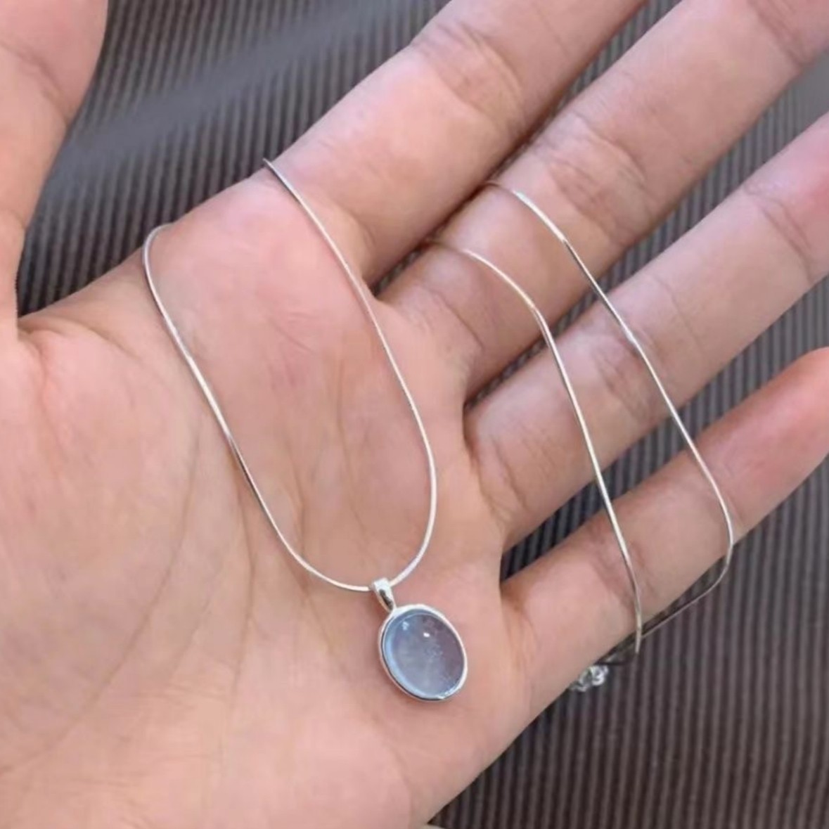 Elegant Blue Moonstone Oval Pendant Circular Snake Chain Collarbone Necklace