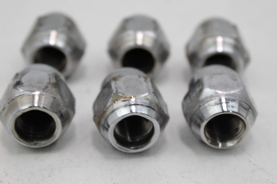 Nissan Armada 2008-2012 llanta tuerca perno OEM Foto 4 de 4