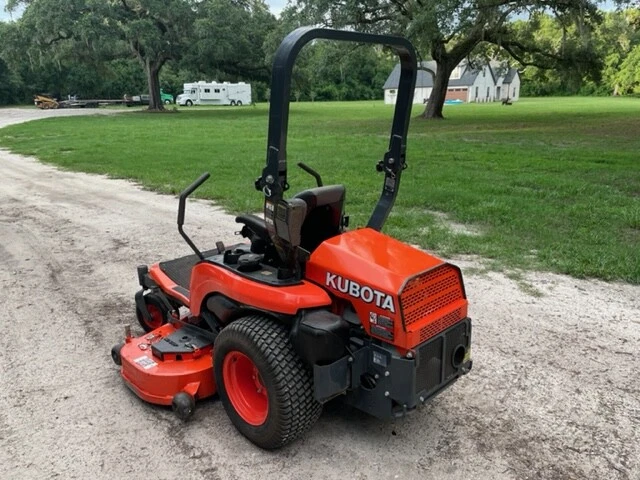 KUBOTA ZG227 ZERO TURN MOWER - 60" HYDRAULIC DECK - ONLY 135 HRS - Image 3 of 4