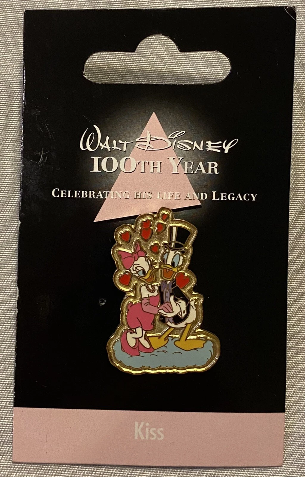 Japan Disney Store JDS Walt Disney 100th Year Donald & Daisy Kiss Pin