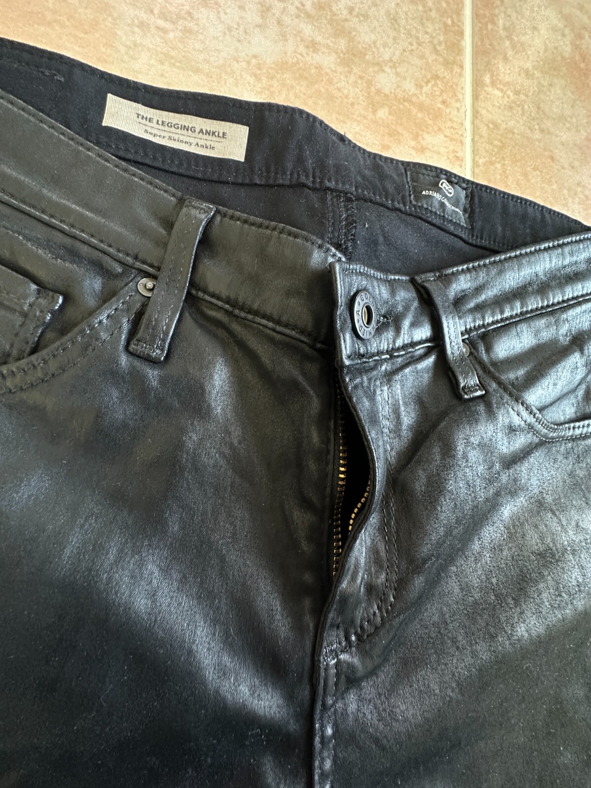 AG Adriano Goldschmied The Legging Ankle Jean Black Leatherette size 27 R thumbnail 8