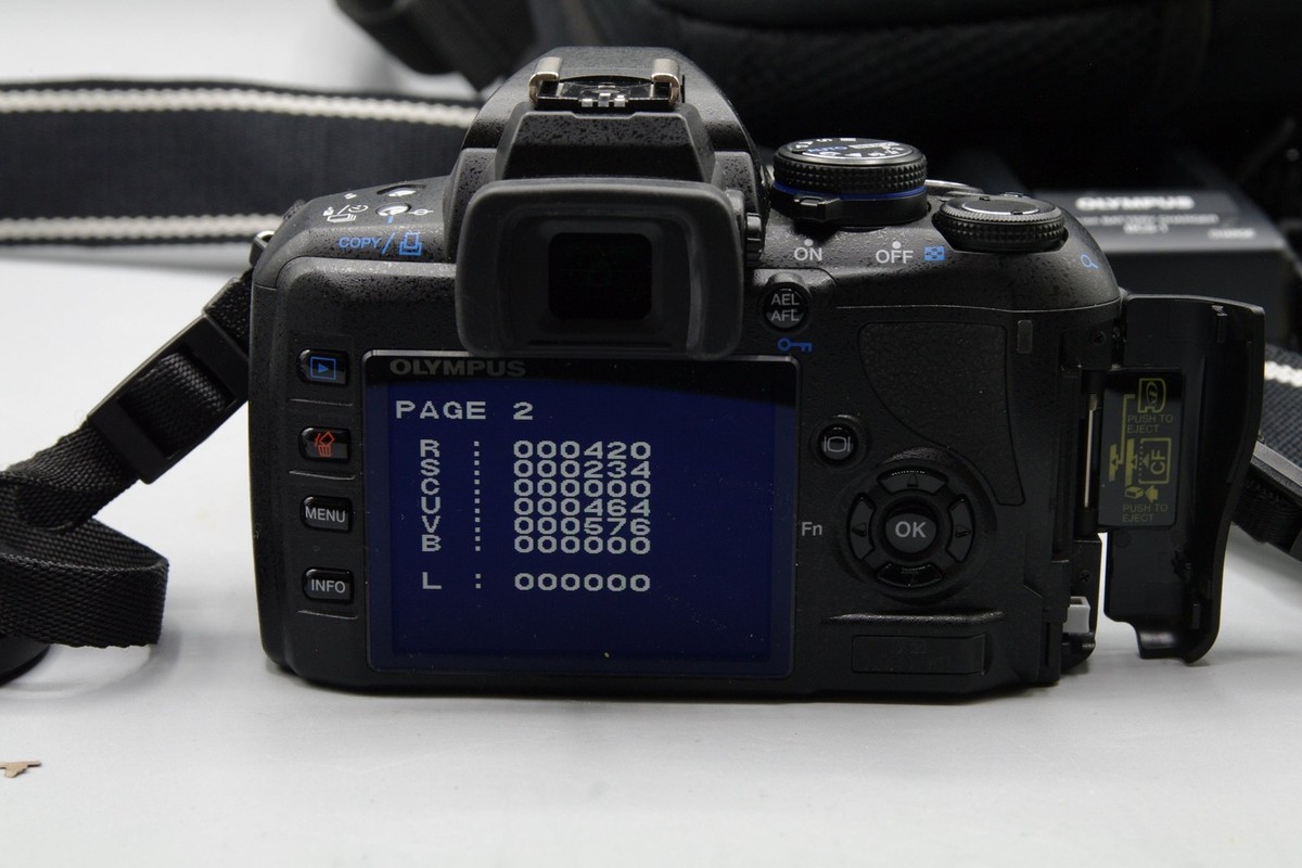 Olympus E-420 Four Thirds DSLR Camera Body {10MP