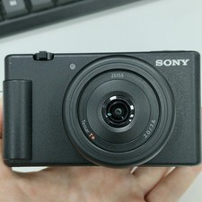 Sony ZV-1F 20.1MP 4K f/2 Vlogging Compact Digital Camera Black Tested - 95 New