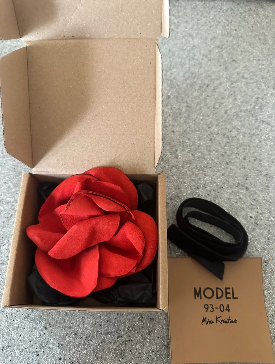 Broche de camelia de cuero blanco: broche de flor hecho a mano - España