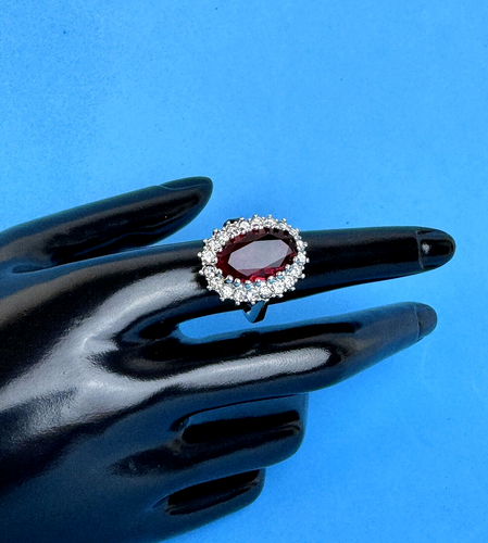 Gorgeous Faceted Red Marquis Stone w/Brilliant Halo Ring size 8 - Picture 3 of 11