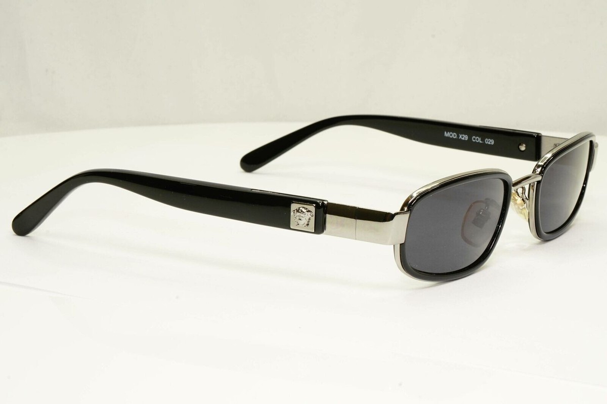 Gianni Versaceのサングラス MOD.X32 COL.029 Gianni Versace 1996 Vintage Black Silver Medusa Metal Sunglasses