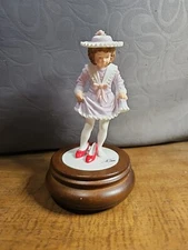 Willitts Galleries 1987 Donald Zolan Music Box Schubert's Lullaby Limited Ed#138