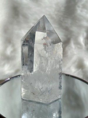 Natürlicher klarer Quarz Kristall Turmspitze Heilstein|97g [cq3]