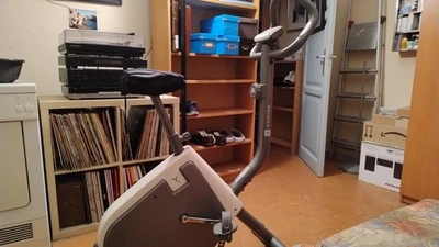 Bicicleta estática - 8 intensidades diferentes - Conexión app Kinomap - - Imagen 1 de 3