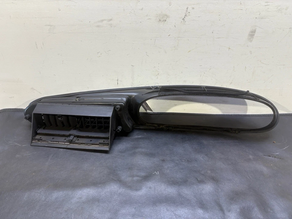 Rejillas de ventilación para tablero Porsche 944  Foto 4 de 4