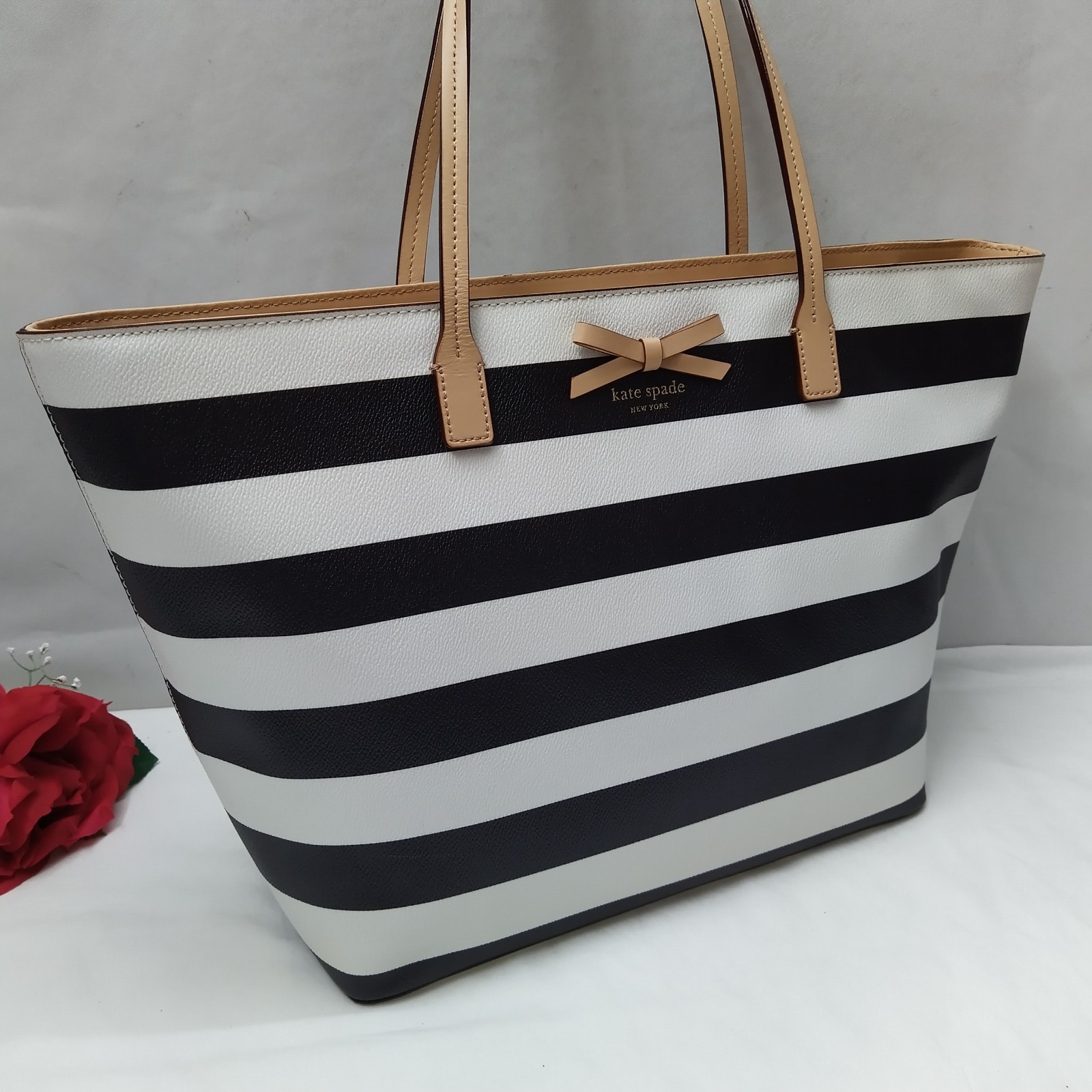 Kate Spade Black White Stripe Leather Double Handles Zipper Tote Bag thumbnail 3
