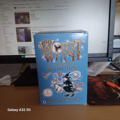 The Worst Witch Complete Adventures Jill Murphy 8Trade In Box VG 0731 - Picture 2 of 7