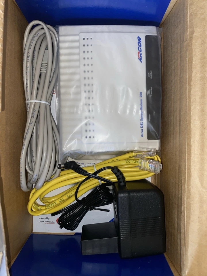 Brand new, factory sealed Arcor DSL Speed-Modem 200 from the early 2000s. - Bild 2 von 4