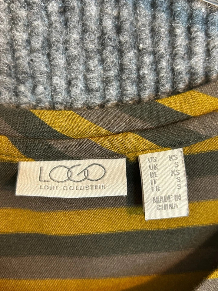 Camiseta sin mangas LOGO by Lori Goldstein Swing para mujer XS a rayas gris mostaza sin mangas Foto 3 de 4