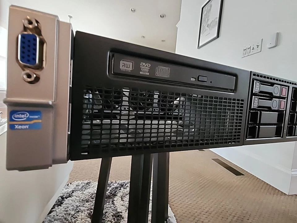 HP DL380p G8 8 bay SFF Two E5-2630 128GB 2x 750W PSU P420i 512MB NIC iLO Adv - Image 3 of 4