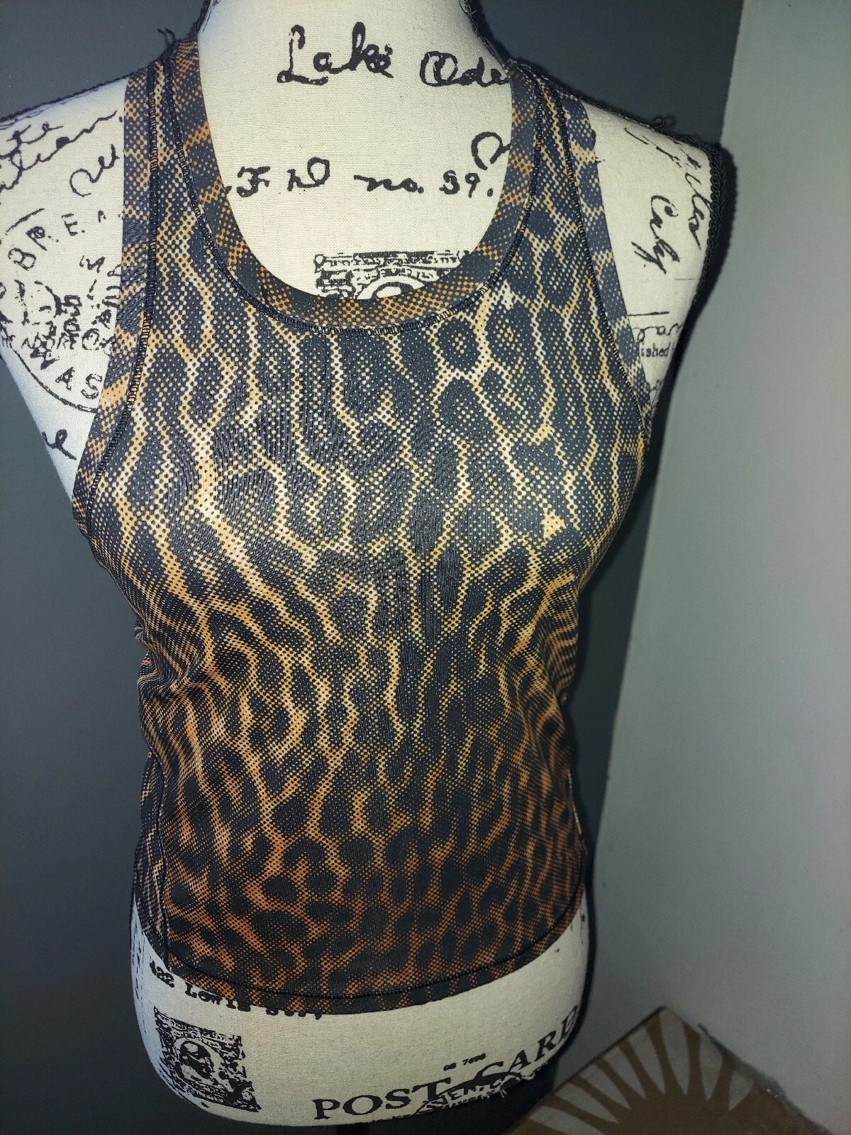 yogalicious lux tank-bra