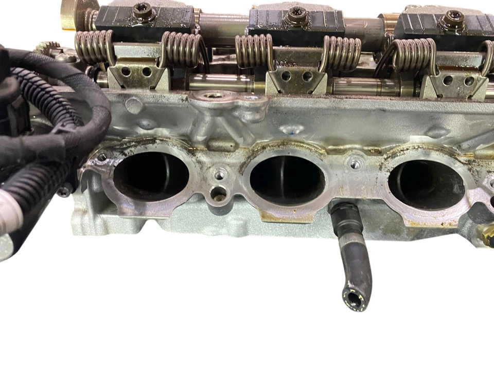 2020 - 2023 BMW X3 G01 OEM 2.0L RWD ENGINE CYLINDER HEAD *43K MILES* - Image 4 of 4