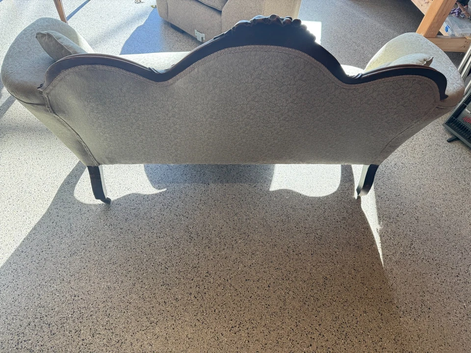 老式法国省级沙发 — 第 2/4 张图片