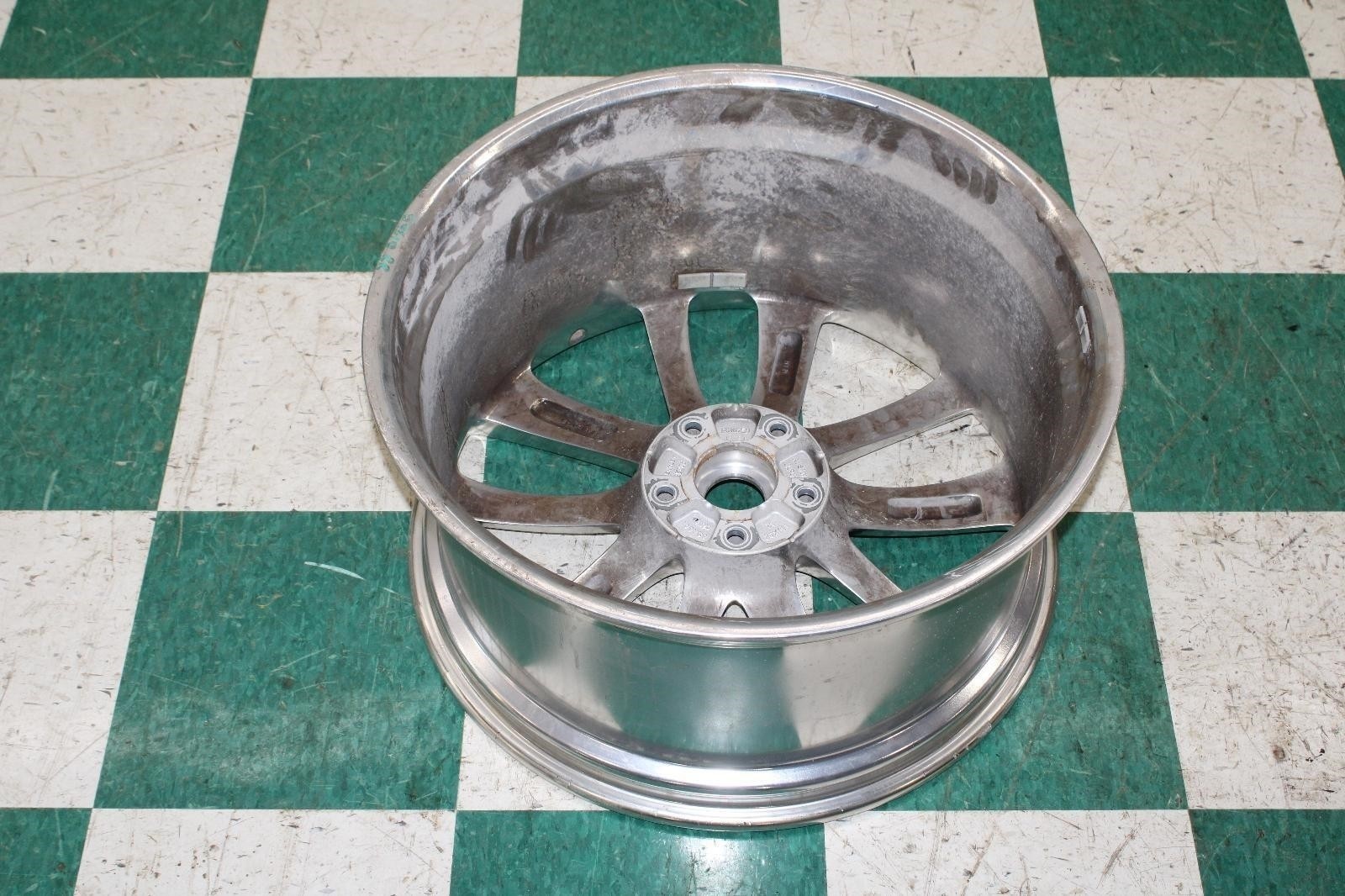 ⚠️WORN⚠️ 20-23 Continental Polished Alloy Ten 10 Split Spokes Wheel 22x9 WTY Rim