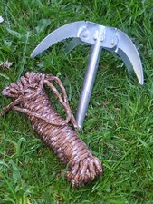 STAINLESS STEEL FOLDING WEED RAKE WITH PARACORD