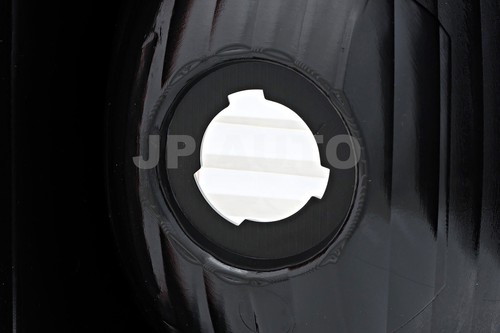 For 2006-2010 Hummer H3 Fog Light Set - Driver & Passenger Side - DOT/SAE Certified With Bulbs