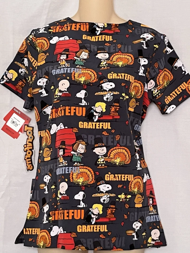 Snoopy Scrub Top Size XS Thanksgiving Peanuts Charlie Brown V-Neck Pockets - Image 4 of 4