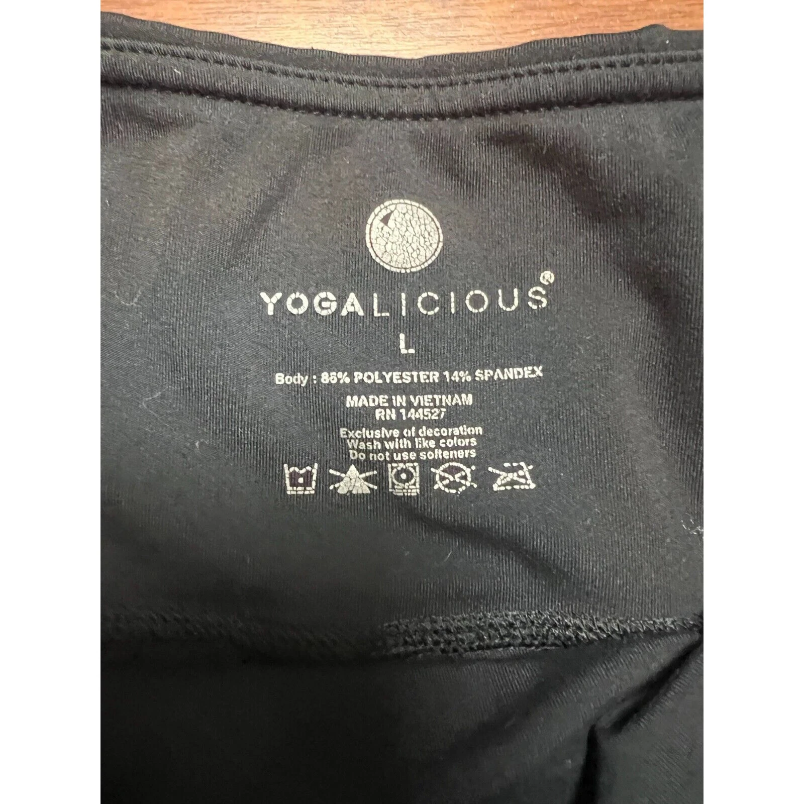 yogalicious side hidden inner waist pockets mid rise leggings
