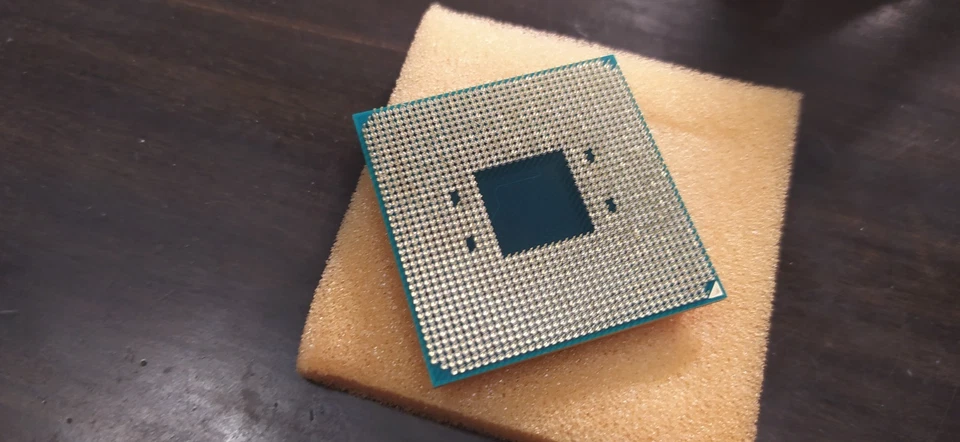 AMD A6-9500E Processor with Radeon Graphics - AD9500AHM23AB - OEM / Tray - Image 2 of 2