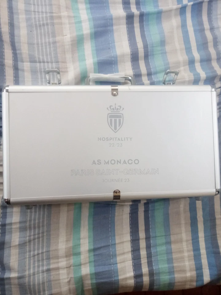 kit poker con valigia nuovo originale - Immagine 3 di 3