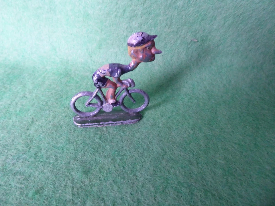 RARISSIME COUREUR CYCLISTE HUMORISTIQUE DU TOUR DE FRANCE - ROGER 1950 - TBE - Photo 2/2