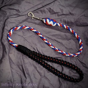 paracord leash handle