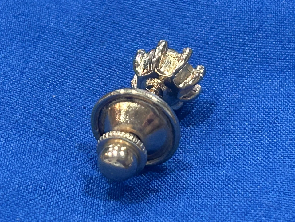 Pin de corbata de oro amarillo de 10 k probado con ácido cristal piedra azul Foto 3 de 4