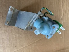 MAYTAG REFRIGERATOR INLET VALVE PART# D77126-03