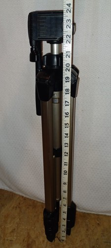 SLIK U8000 Folding Tripod w/ 3-Way, 59" Pan-and-Tilt Head *NO Shoe/Plate* ☆ - Picture 9 of 9