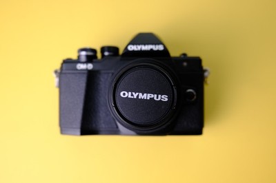 Olympus EM10 mark ii with M.Zuiko Digital 45mm f/1.8 MSC Lens