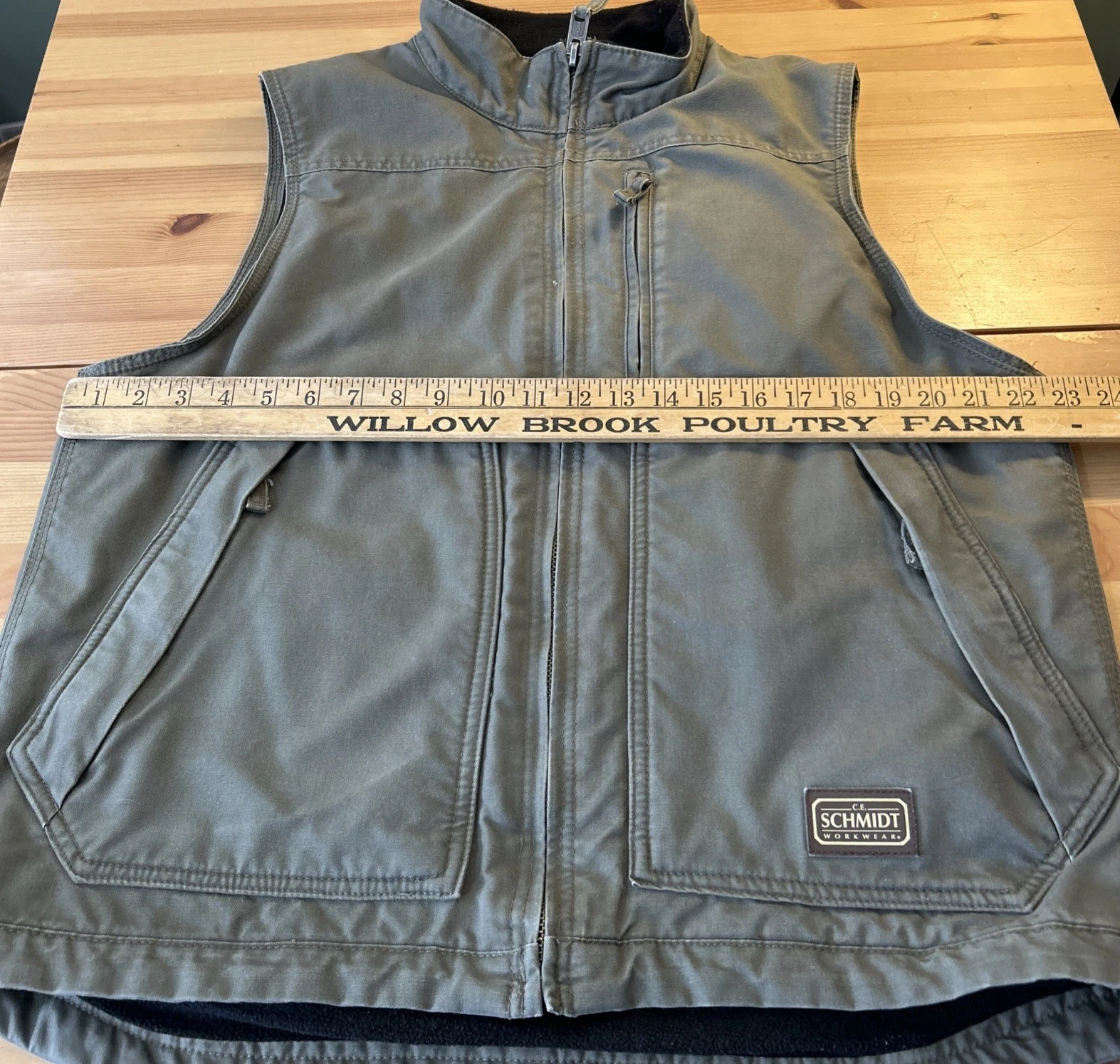 Schmidt Work Vest Fleece Lined Men’s Large Gray/Green Zip Pockets - product detail image 4