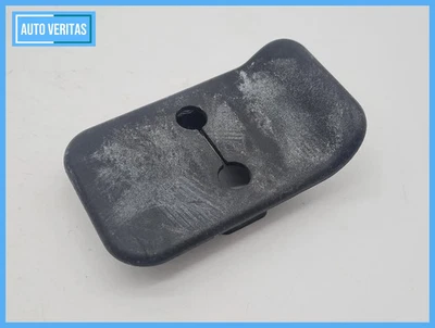 Original Mini One (R50/R53) Aperture cover catcher left 51.43-7047765-07 - Image 1 of 4