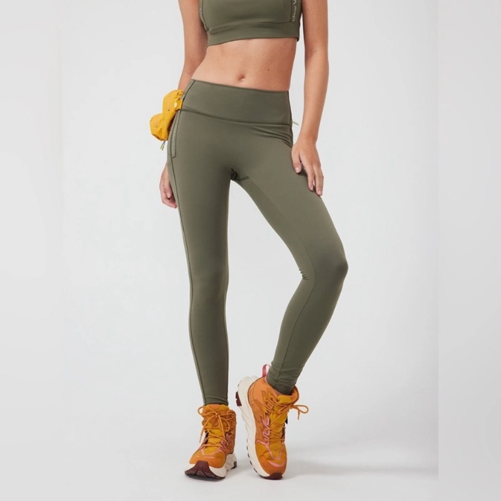 Outdoor Voices Snacks Tea Tree Olive Green Women's Leggings size XS
Opens in a new window or tab