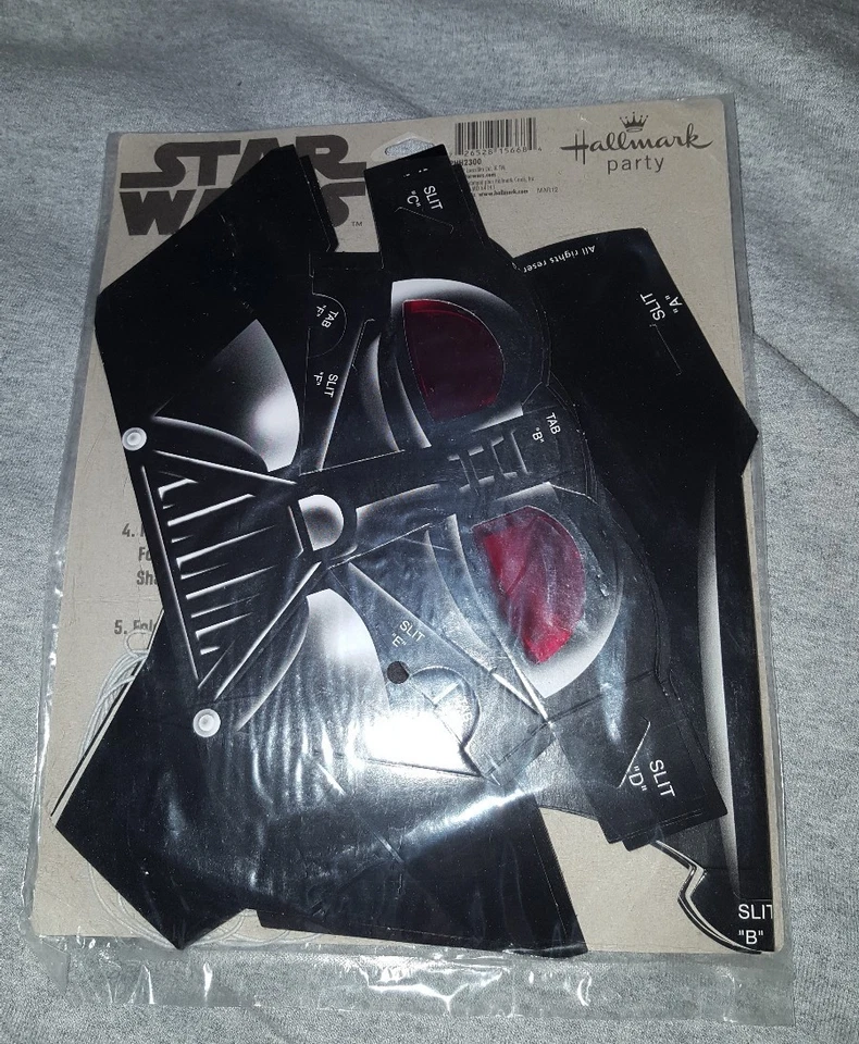 Hallmark STAR WARS MÁSCARAS Pack de 4 Hallmark Máscara Darth Vader Foto 2 de 2
