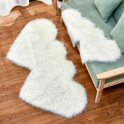 Double-Heart-shaped Carpet Faux Wool Warm Fluffy Rug Upholstery Home Decor